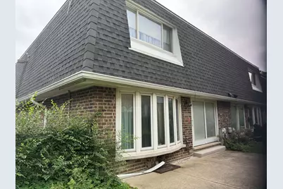 2856 W Touhy Avenue #H, Chicago, IL 60645 - Photo 2