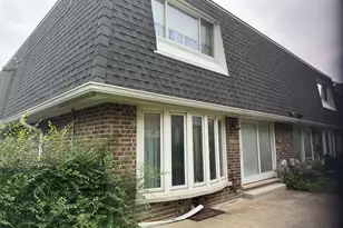 2856 West Touhy Avenue, Chicago, IL 60645 - Photo 2