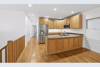 1450 W Erie Street #1E, Chicago, IL 60642 - Photo 8