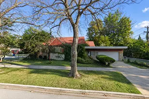 2039 S 2nd Ave, Maywood, IL 60153 - Photo 1
