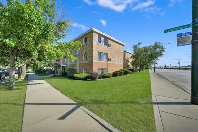5209 S Leclaire Avenue #1A, Chicago, IL 60638 - Photo 2