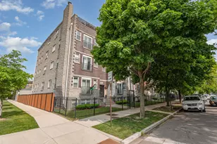 4850 S Champlain Ave, Chicago, IL 60615 - Photo 1