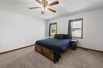 101 E 7th Street, Sherrard, IL 61281 - Photo 24