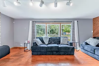 12256 S Harvard Avenue, Chicago, IL 60628 - Photo 4