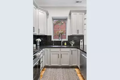 4932 N Harding Avenue #3N, Chicago, IL 60625 - Photo 10