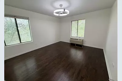 716 Prescott Drive #302, Roselle, IL 60172 - Photo 14