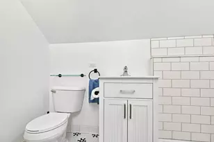 5941 W Waveland Ave, Chicago, IL 60634 - Photo 16