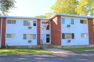 205 Marian Pkwy, Crystal Lake, IL 60014 - Photo 1