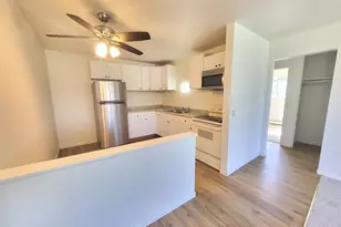205 Marian Pkwy, Crystal Lake, IL 60014 - Photo 4