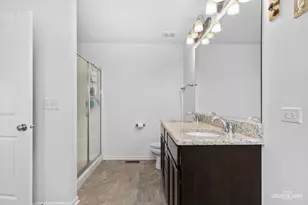 991 S Carly Cir, Yorkville, IL 60560 - Photo 16