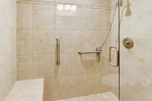 18 The Ct Of Greenway Ct, Northbrook, IL 60062 - Photo 16