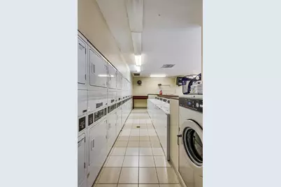 30 E Huron Street #4008, Chicago, IL 60611 - Photo 22