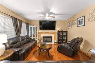 7508 Locust Ln, Plainfield, IL 60586 - Photo 18