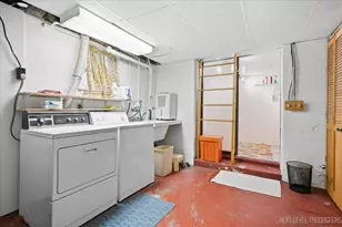 727 N 1st St, Geneva, IL 60134 - Photo 30