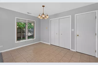 1025 Mayfield Lane, Hoffman Estates, IL 60169 - Photo 14