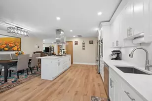 1523 Orchard Cir, Naperville, IL 60565 - Photo 10