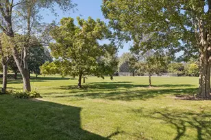 1523 Orchard Cir, Naperville, IL 60565 - Photo 22