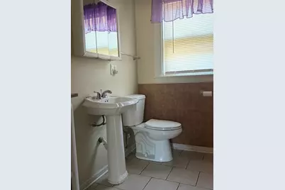 1401 S 11th Avenue, Maywood, IL 60153 - Photo 10