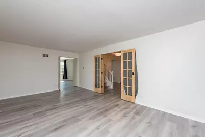364 Churchill Lane, Gurnee, IL 60031 - Photo 6