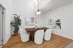 799 Lakeshore Dr., Redwood City, CA 94065 - Photo 10