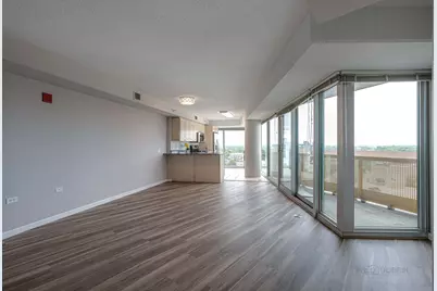1720 Maple Avenue #1360, Evanston, IL 60201 - Photo 6