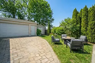 247 Highwood Ave, Highwood, IL 60040 - Photo 16