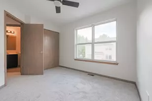 34382 N Barberry Ct, Round Lake, IL 60073 - Photo 6
