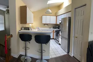 1353 Coldspring Rd, Carol Stream, IL 60188 - Photo 4