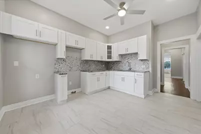 6743 S Langley Avenue, Chicago, IL 60637 - Photo 12