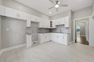 6743 S Langley Ave, Chicago, IL 60637 - Photo 12