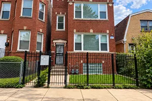 4852 W Rice St, Chicago, IL 60651 - Photo 1
