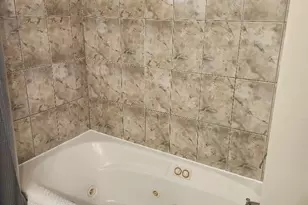 5416 W Windsor Ave, Chicago, IL 60630 - Photo 12