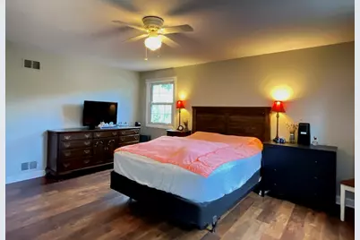 1039 Garfield Avenue, Libertyville, IL 60048 - Photo 20