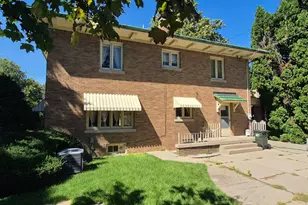 810 Locust St, Sterling, IL 61081 - Photo 6