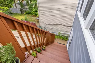 3906 W Montrose Ave, Chicago, IL 60618 - Photo 24