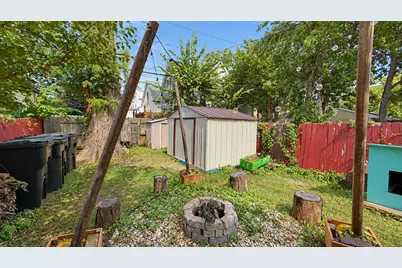 3906 W Montrose Avenue, Chicago, IL 60618 - Photo 46