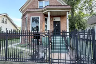 223 W 106th St, Chicago, IL 60628 - Photo 2