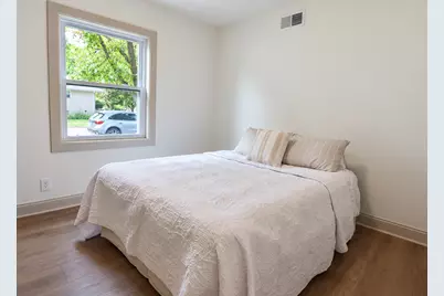 10059 S Spaulding Avenue, Evergreen Park, IL 60805 - Photo 12