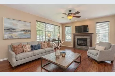 9411 Fountain Point Circle, Darien, IL 60561 - Photo 4