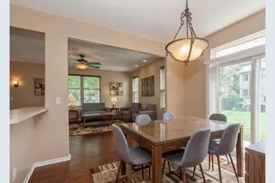 9411 Fountain Point Circle, Darien, IL 60561 - Photo 6
