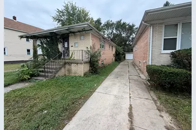 319 154th Place, Calumet City, IL 60409 - Photo 2