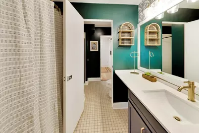 3700 N Lake Shore Drive #104, Chicago, IL 60613 - Photo 26