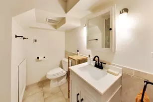 3700 N Lake Shore Dr, Chicago, IL 60613 - Photo 34