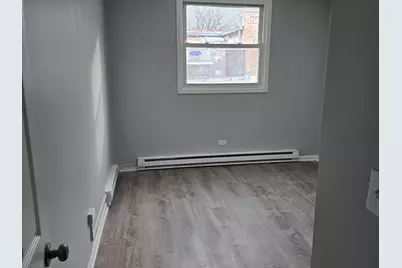 477 1/2 S Spring Road #1, Elmhurst, IL 60126 - Photo 6