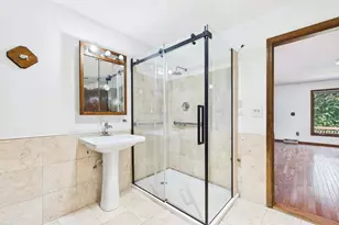 201 Oak Ln, Winthrop Harbor, IL 60096 - Photo 20