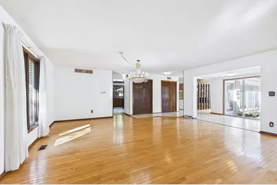 201 Oak Lane, Winthrop Harbor, IL 60096 - Photo 6