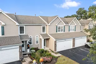 791 Silk Oak Ln, Crystal Lake, IL 60014 - Photo 2