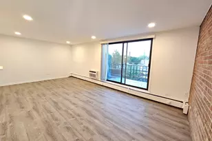 2250 N Lincoln Ave, Chicago, IL 60614 - Photo 6
