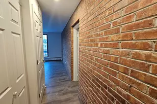 2250 N Lincoln Ave, Chicago, IL 60614 - Photo 2