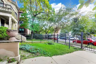 5835 N Winthrop Avenue, Chicago, IL 60660 - Photo 4